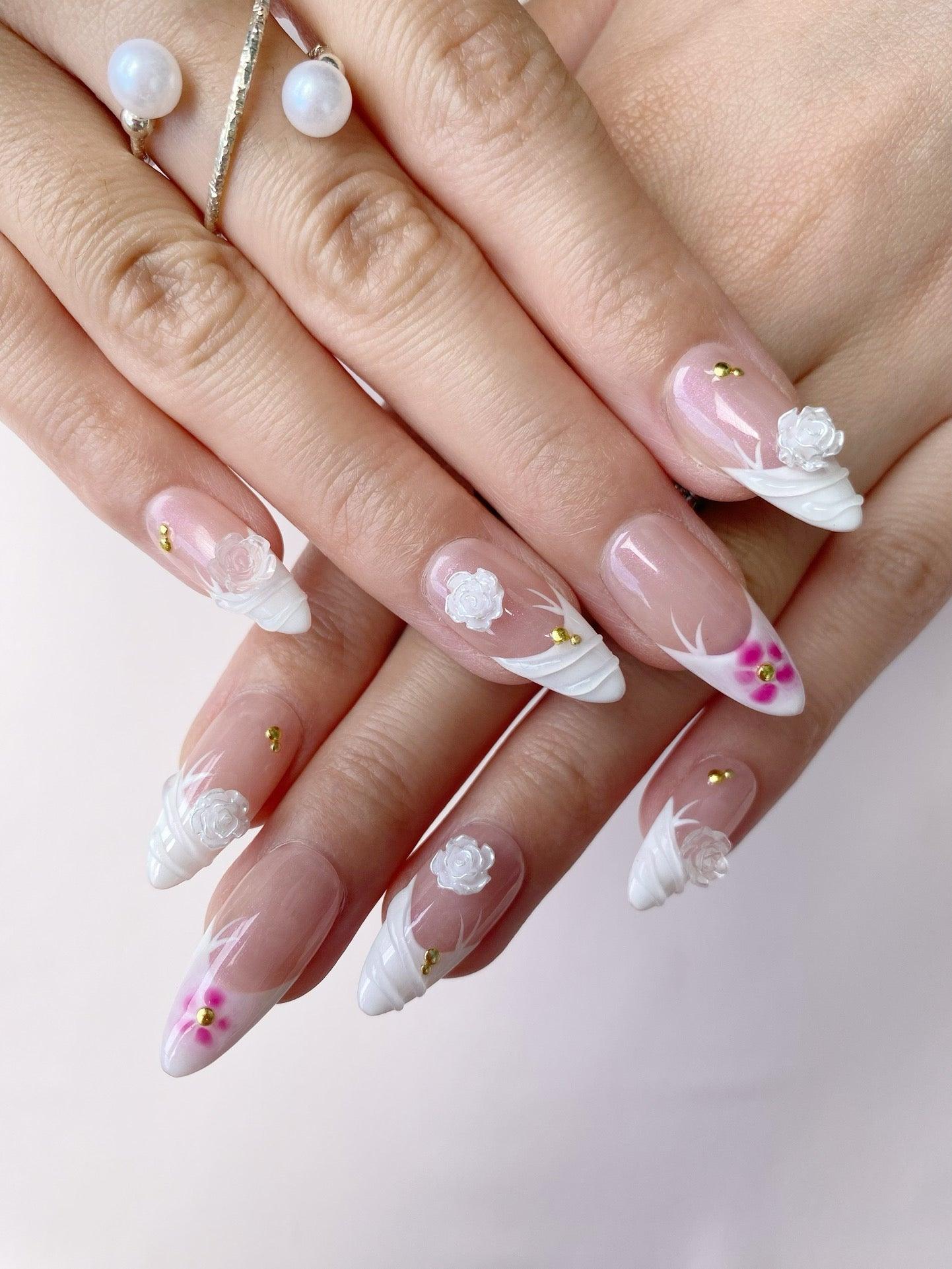 Blooming Petals - GO2NAIL MEDIUM LONG ALMOND PressOnNails