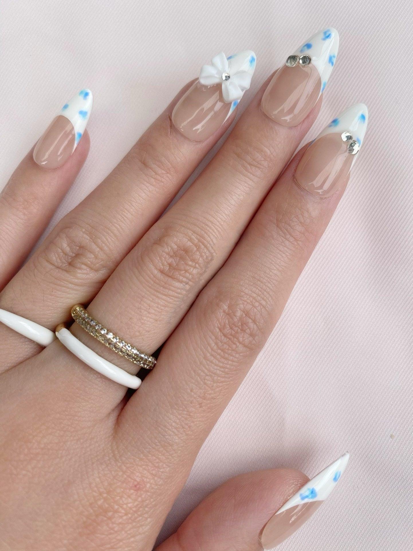 Blue Bow - GO2NAIL MEDIUM ALMOND PressOnNails