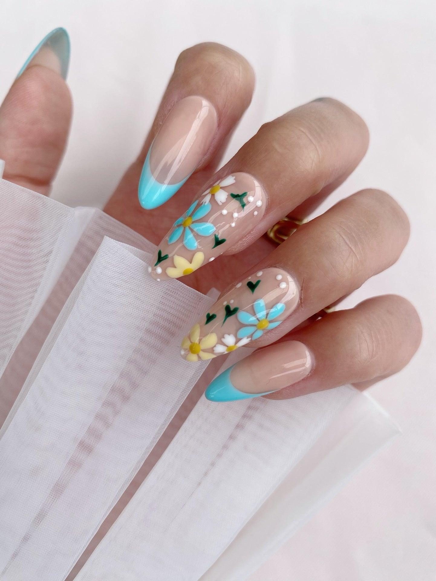 Blue Garden - GO2NAIL MEDIUM ALMOND PressOnNails