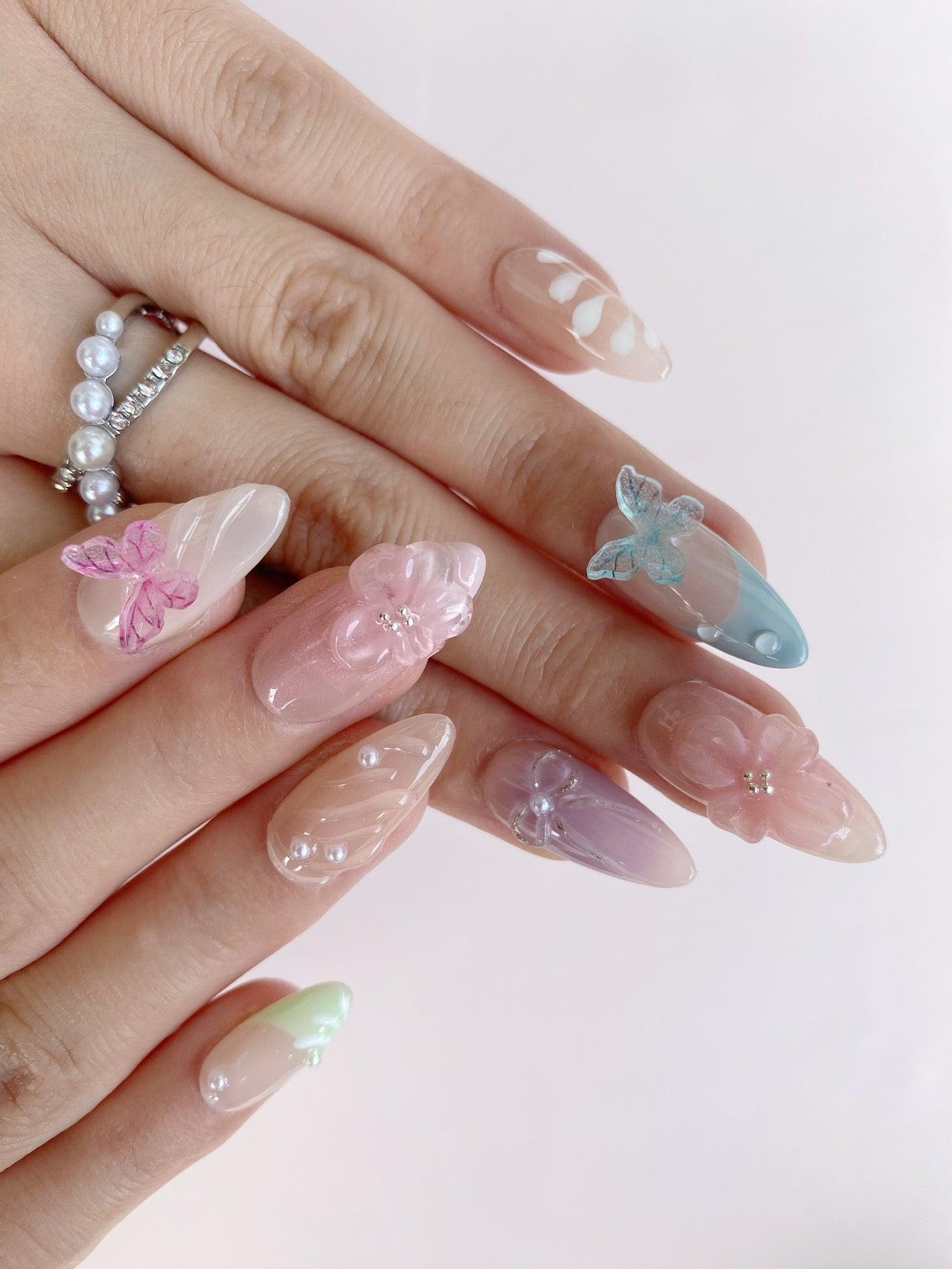 Fluttering Blooms - GO2NAIL MEDIUM ALMOND PressOnNails