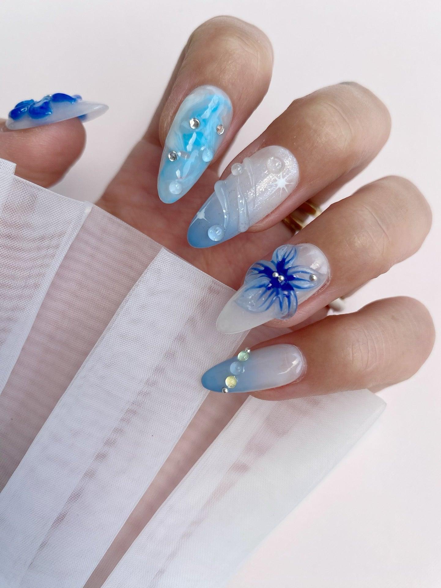 Frost Flower - GO2NAIL MEDIUM ALMOND PressOnNails