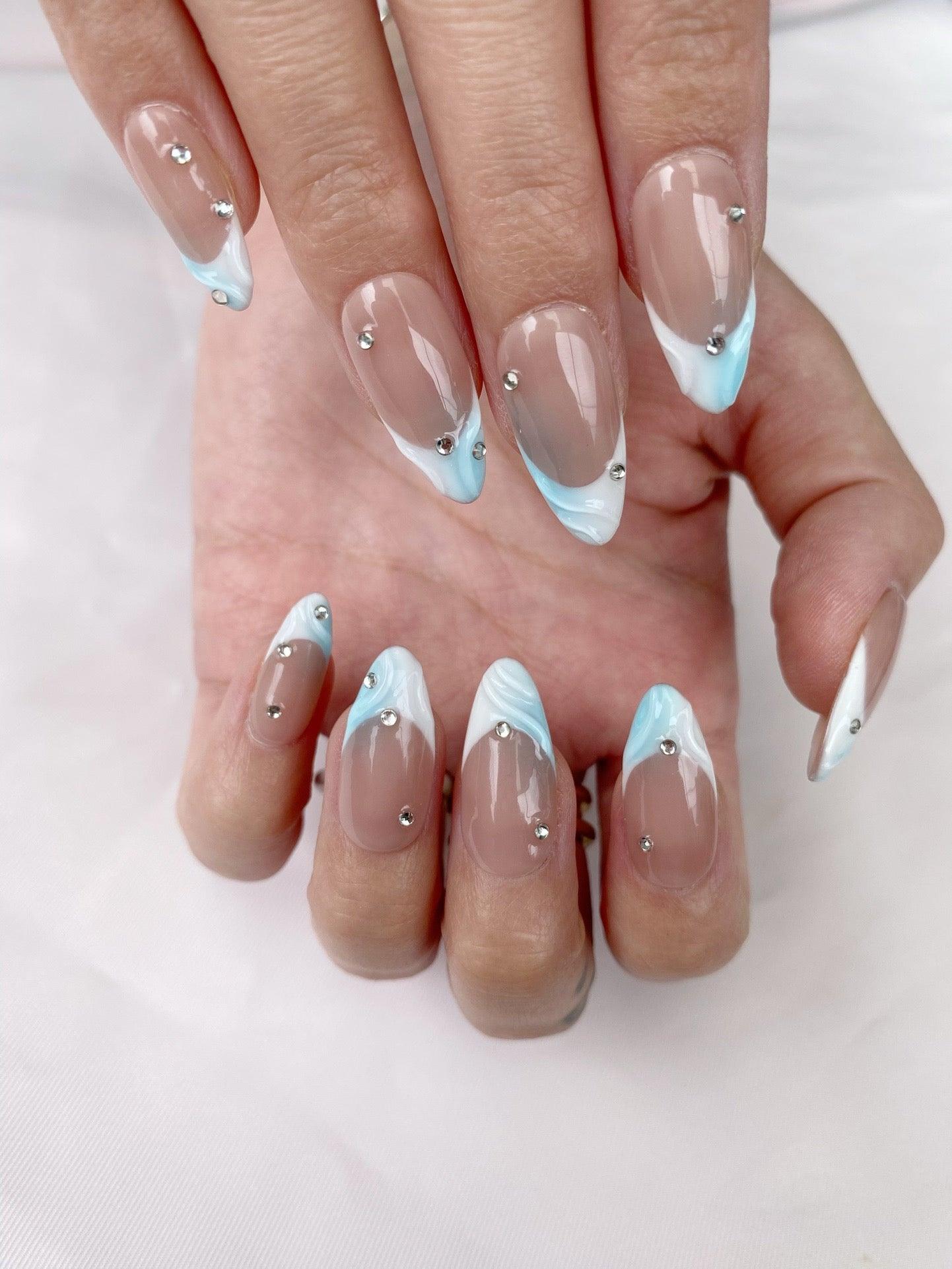 Frosted Dream - GO2NAIL MEDIUM ALMOND PressOnNails