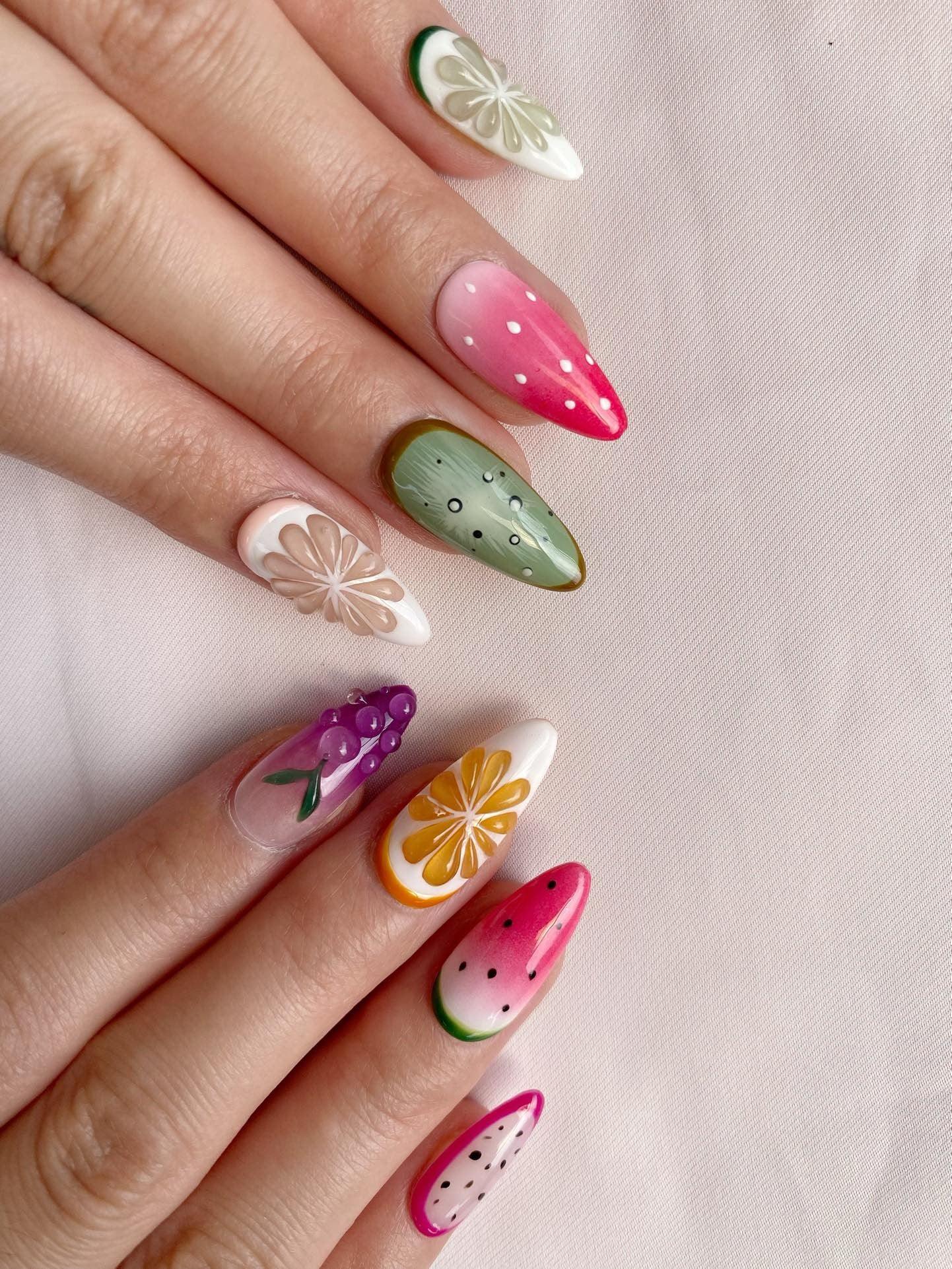 Fruit Fiesta - GO2NAIL MEDIUM ALMOND PressOnNails