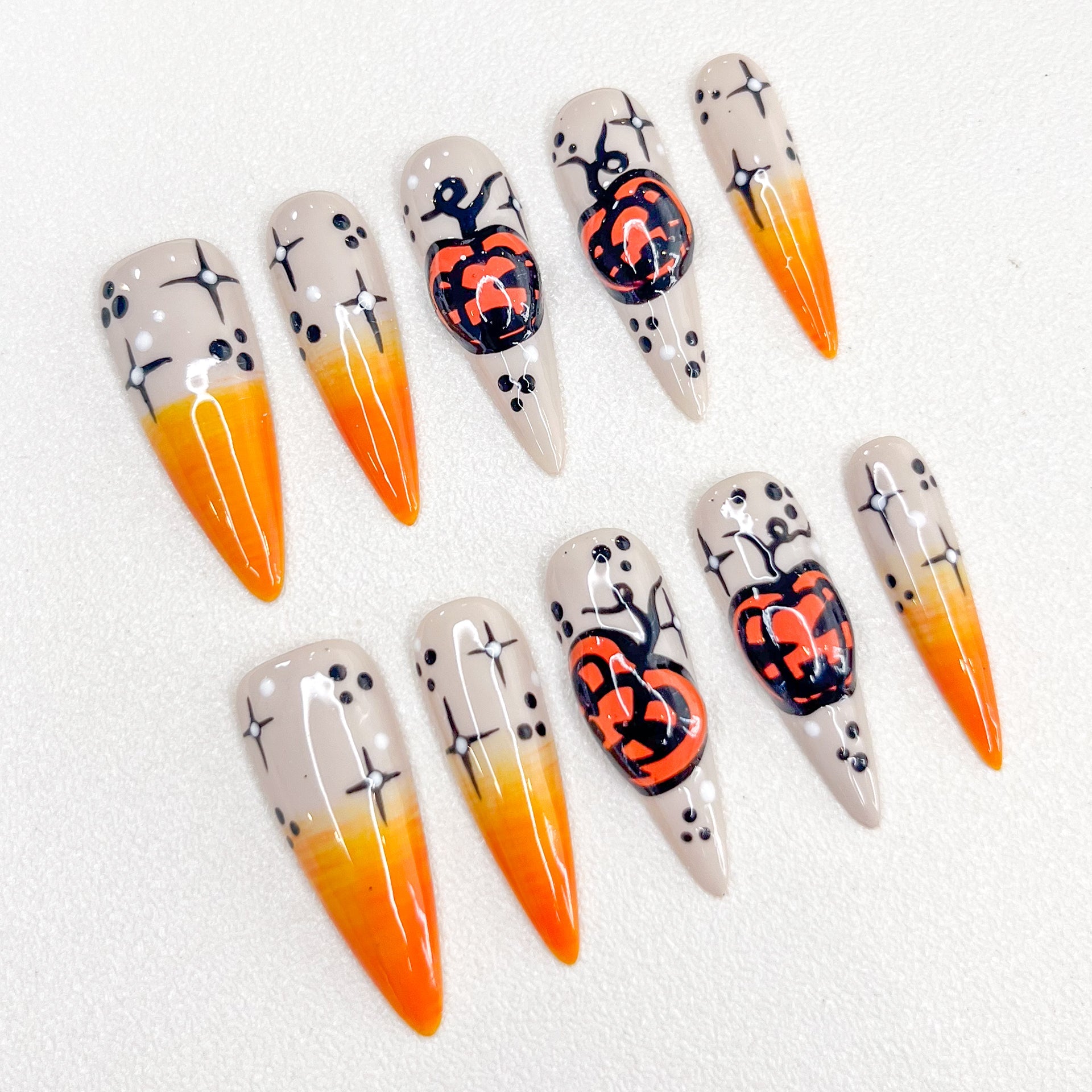 Ghostly Pumpkins - GO2NAIL LONG STILETTO PressOnNails