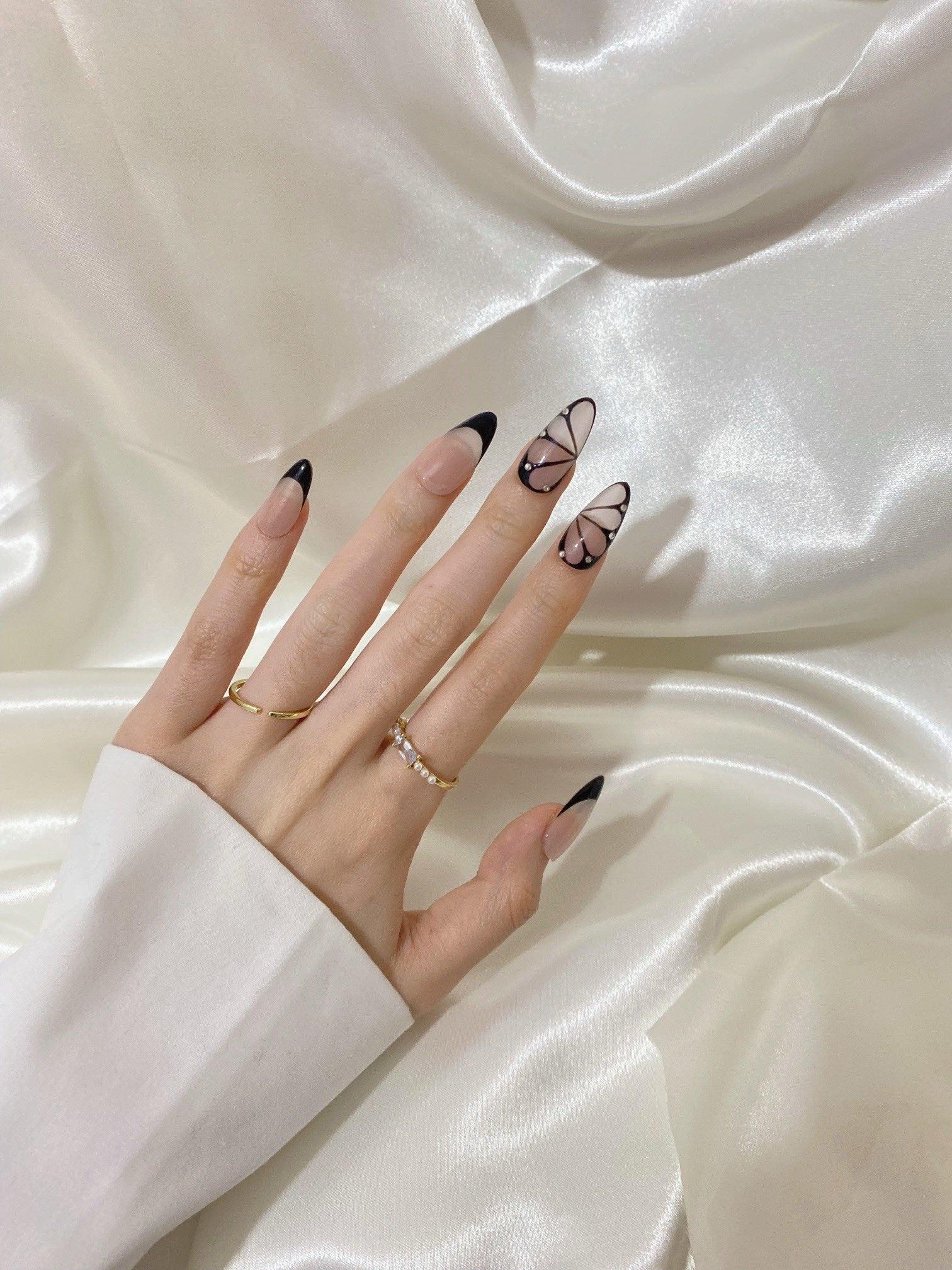 Mono Wings - GO2NAIL LONG ALMOND PressOnNails