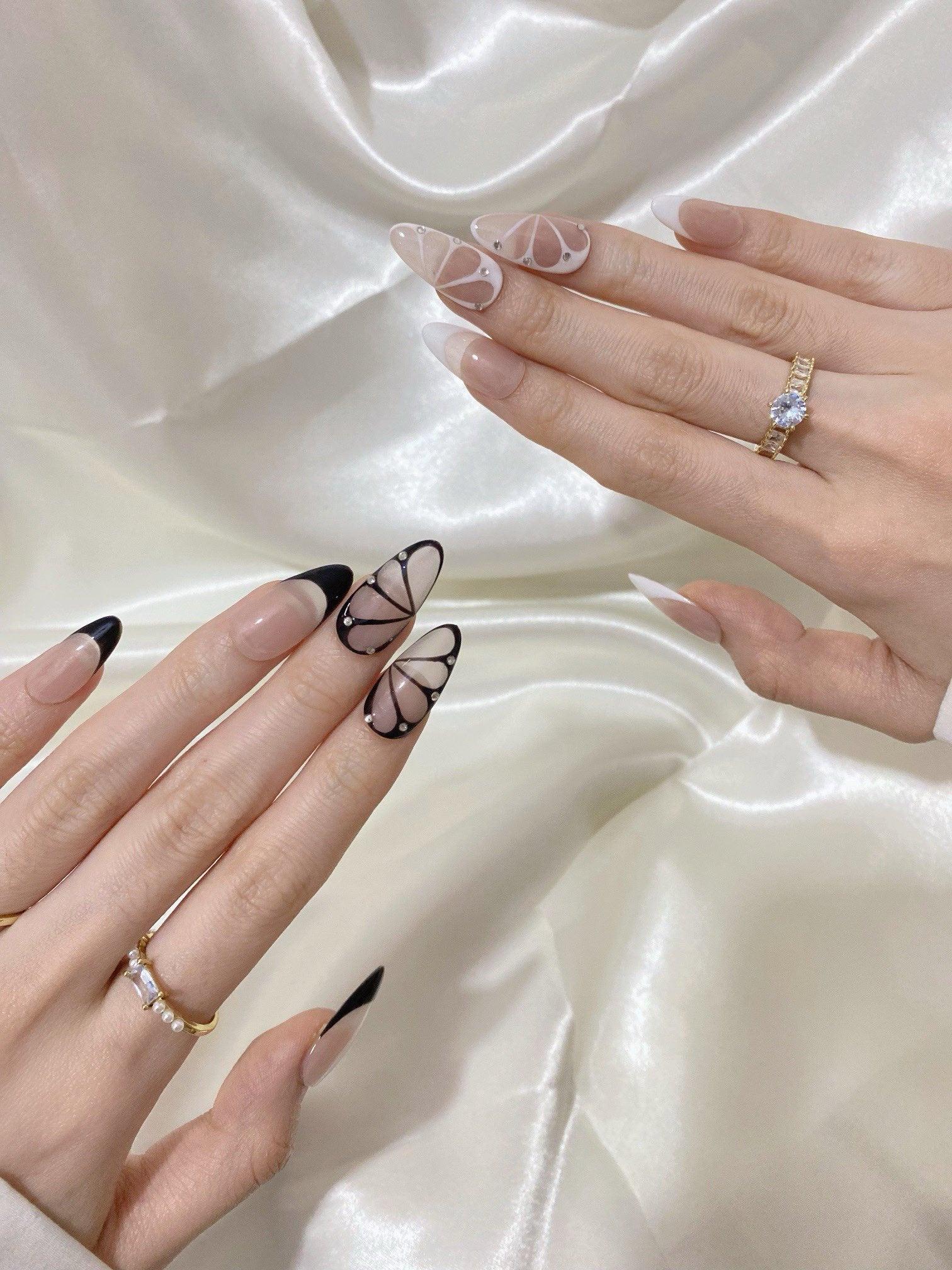 Mono Wings - GO2NAIL LONG ALMOND PressOnNails