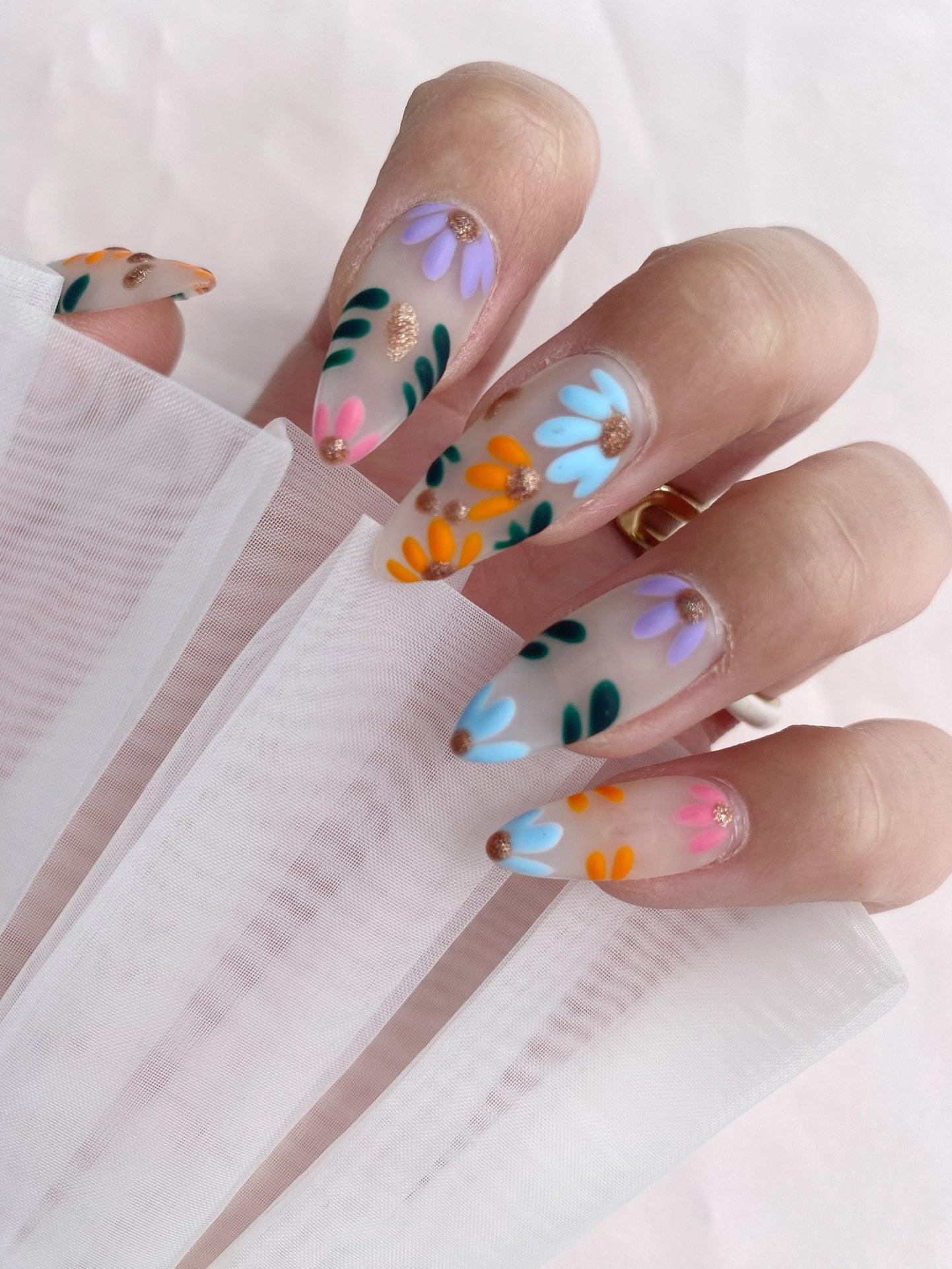 Rainbow Blossoms - GO2NAIL MEDIUM ALMOND PressOnNails