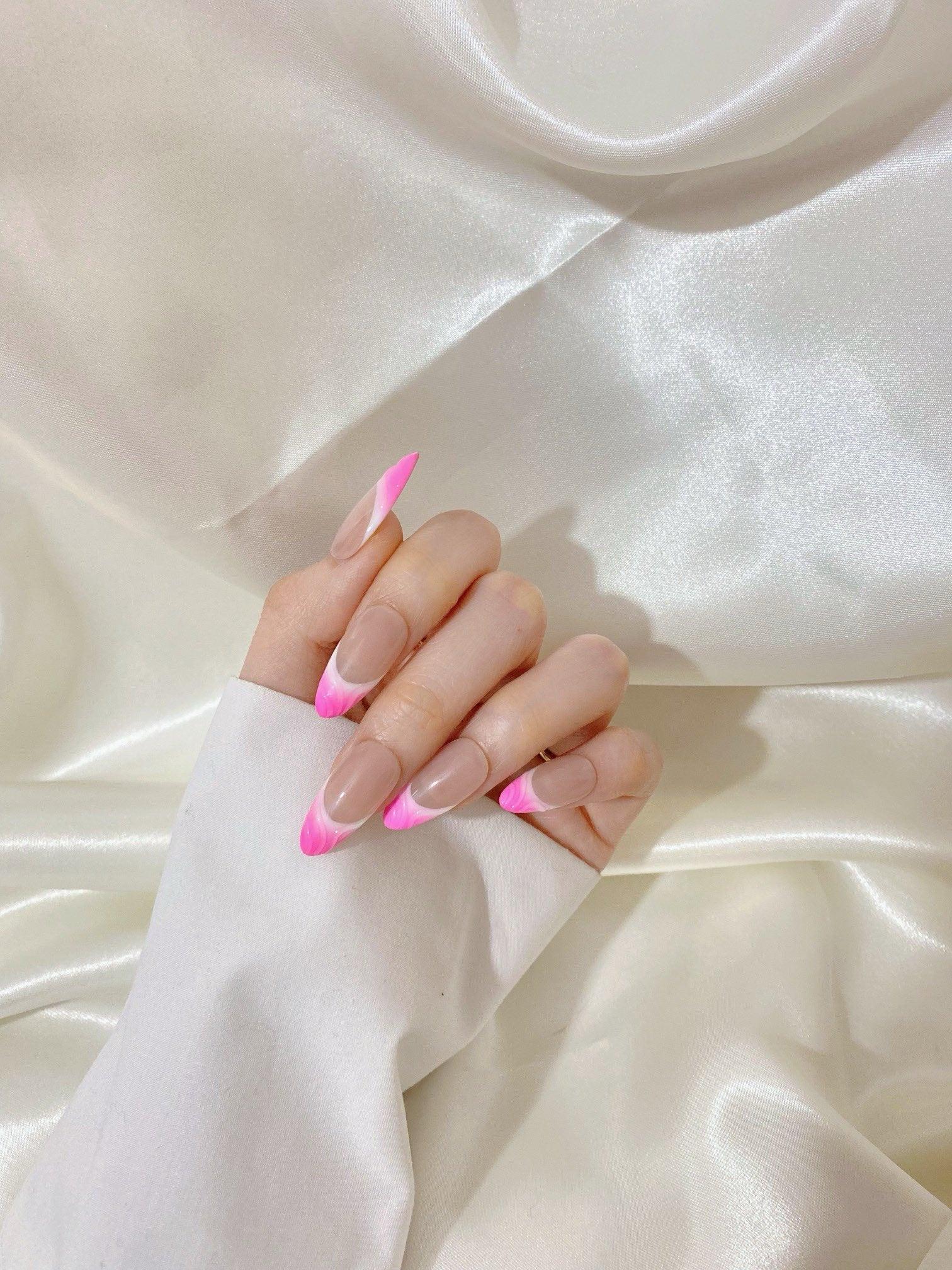RoseMorningDew - GO2NAIL MEDIUM ALMOND PressOnNails