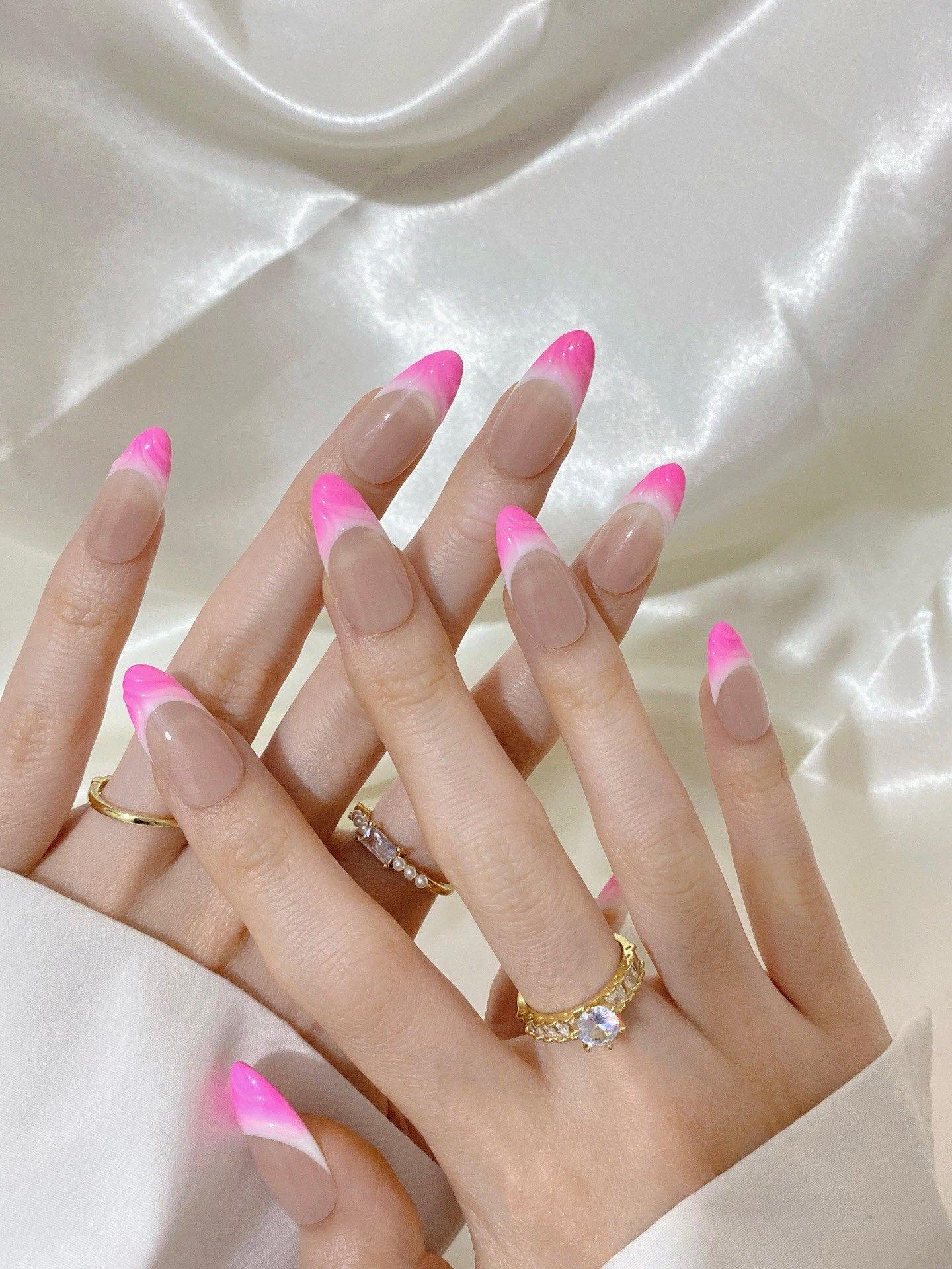 RoseMorningDew - GO2NAIL MEDIUM ALMOND PressOnNails