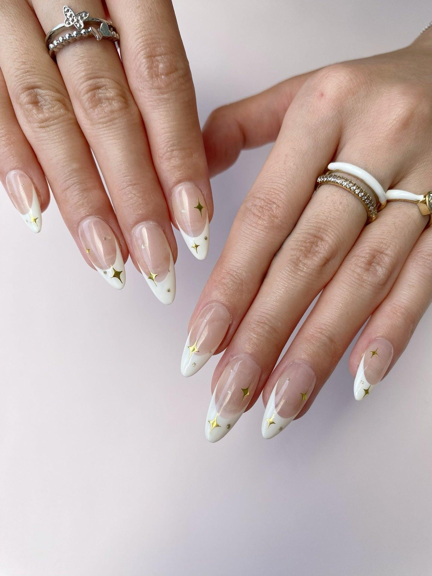 Starlit Grace - GO2NAIL MEDIUM ALMOND PressOnNails