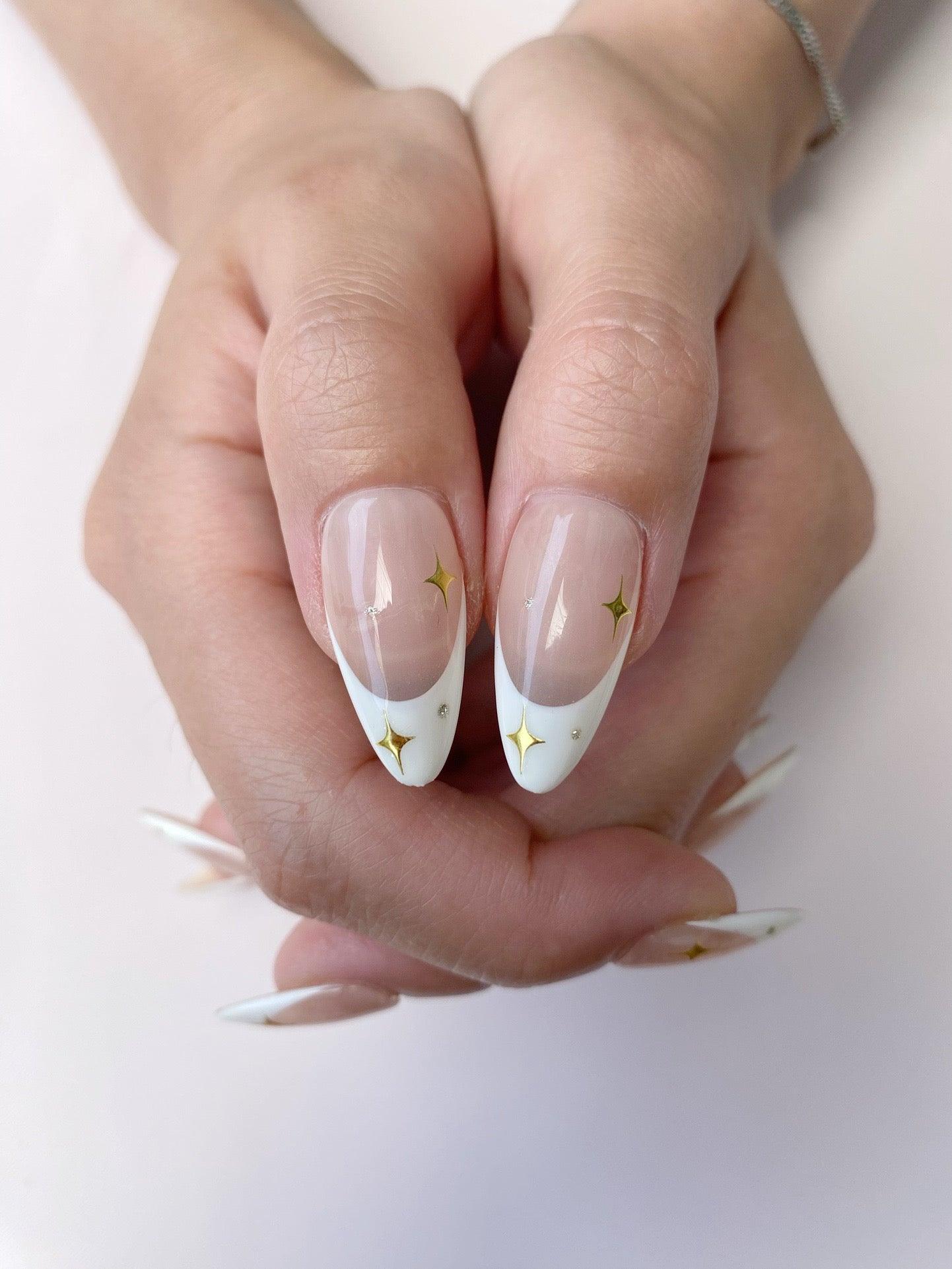 Starlit Grace - GO2NAIL MEDIUM ALMOND PressOnNails