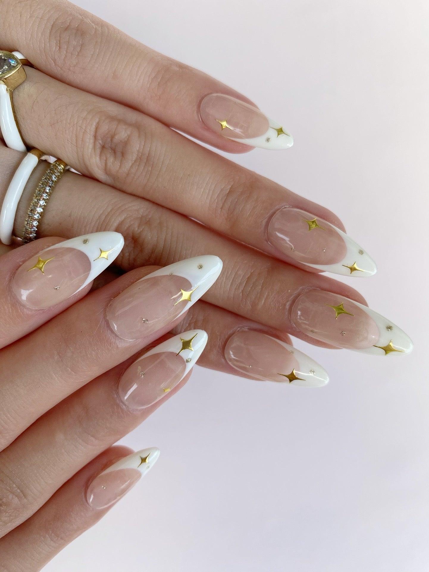 Starlit Grace - GO2NAIL MEDIUM ALMOND PressOnNails