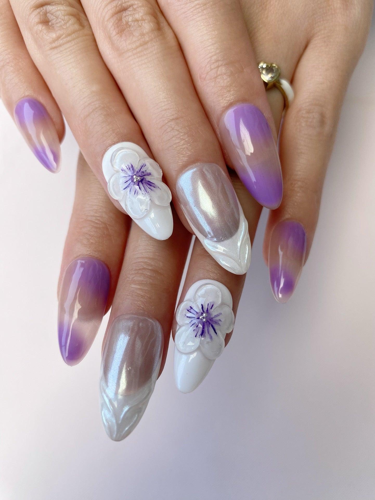 Violet Dream - GO2NAIL MEDIUM ALMOND PressOnNails