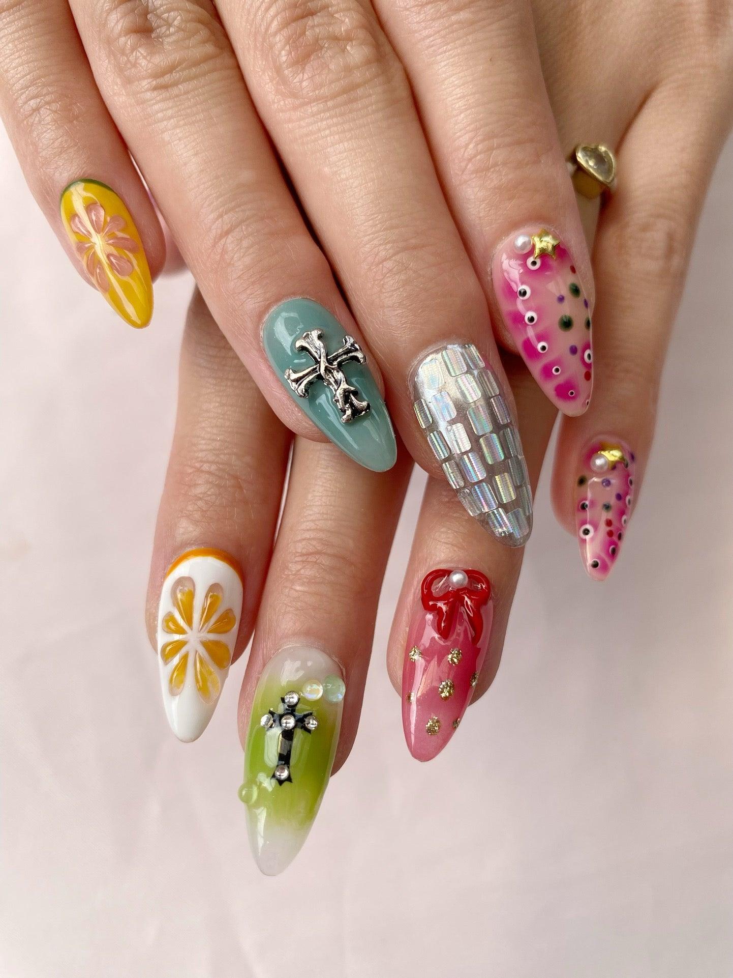 Vivid Wonderland - GO2NAIL MEDIUM ALMOND PressOnNails