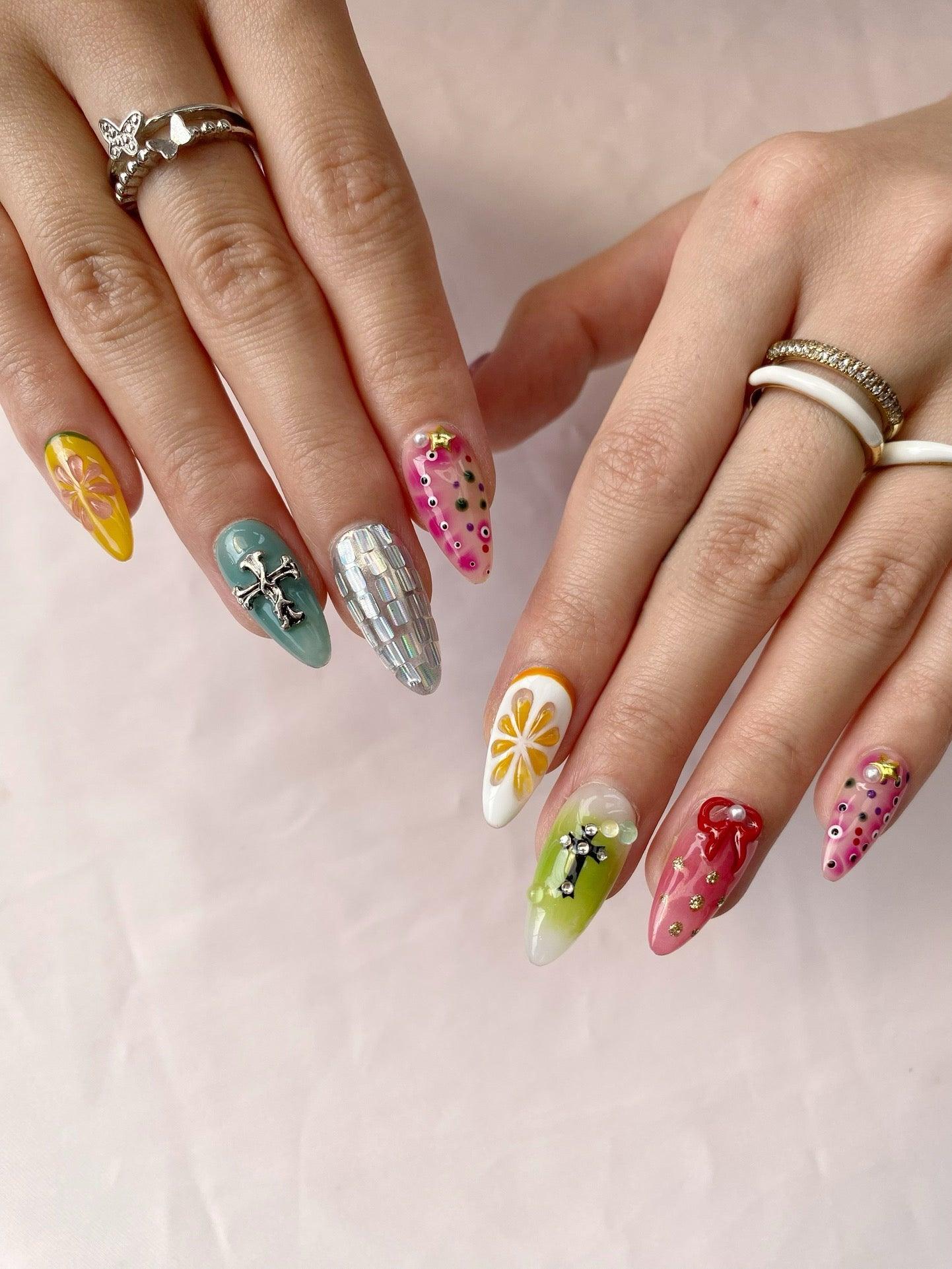 Vivid Wonderland - GO2NAIL MEDIUM ALMOND PressOnNails