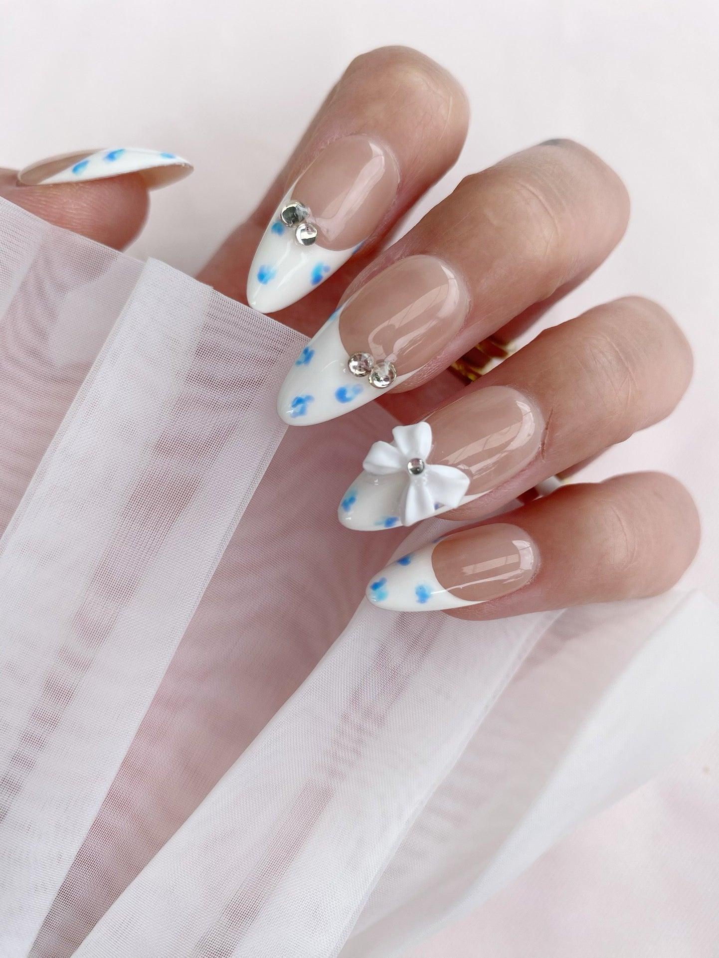 Blue Bow - GO2NAIL  MEDIUM ALMOND PressOnNails