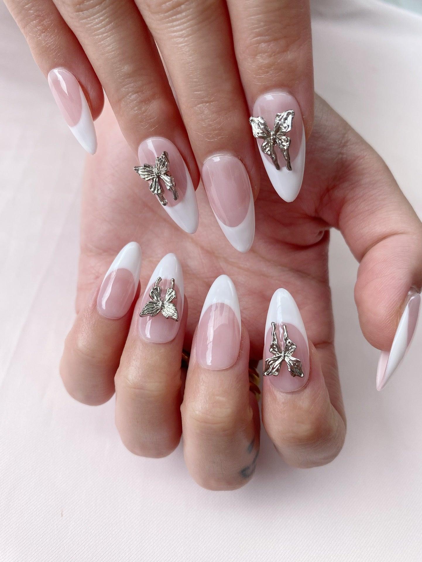 Butterfly Elegance - GO2NAIL  MEDIUM ALMOND PressOnNails