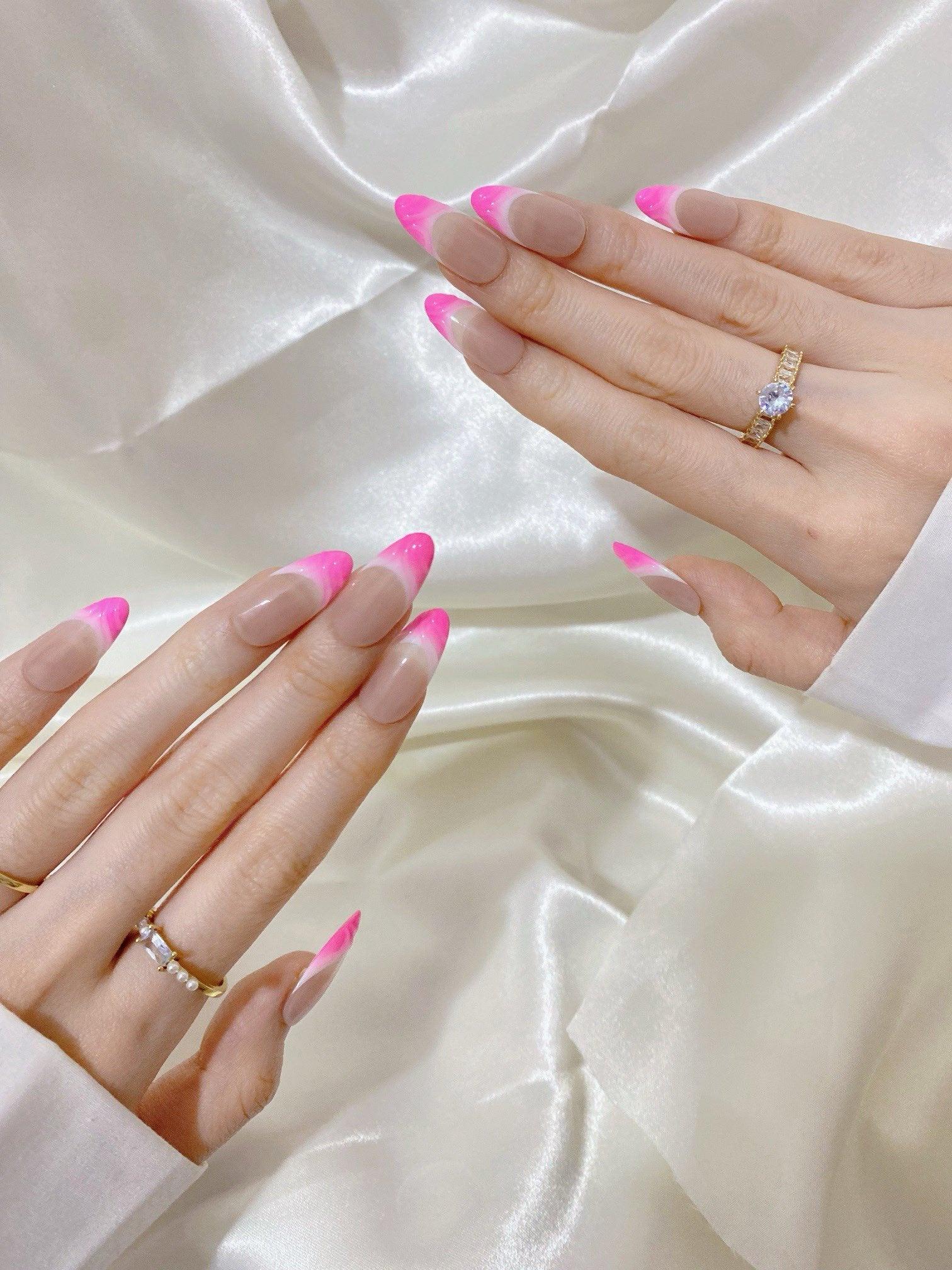 RoseMorningDew - GO2NAIL  MEDIUM ALMOND PressOnNails